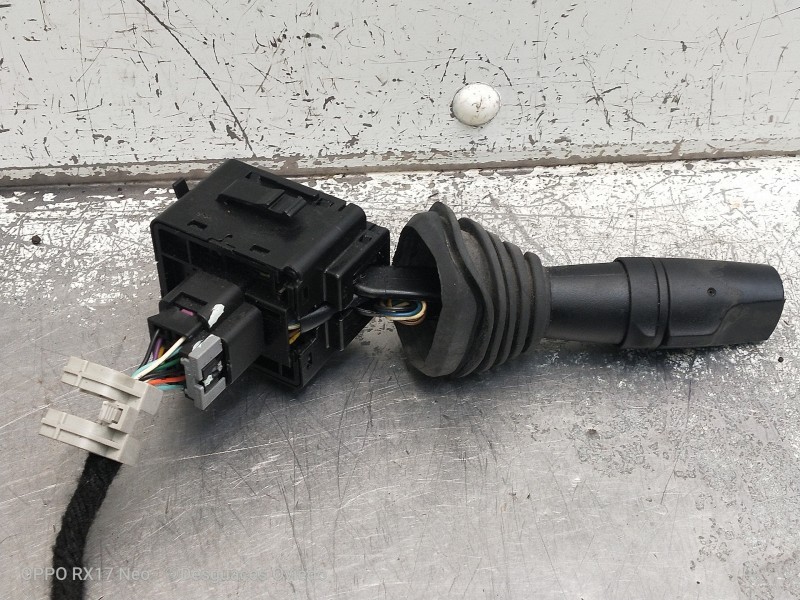 Recambio de mando luces para chevrolet captiva 2.0 vcdi ls referencia OEM IAM 202005410  