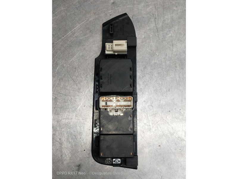 Recambio de mando elevalunas delantero izquierdo para chevrolet captiva 2.0 vcdi ls referencia OEM IAM 201003481  5P
