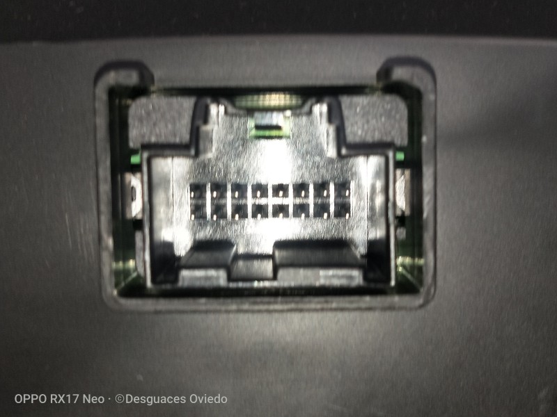 Recambio de cuadro instrumentos para chevrolet captiva 2.0 vcdi ls referencia OEM IAM AC9B120508 96941862 