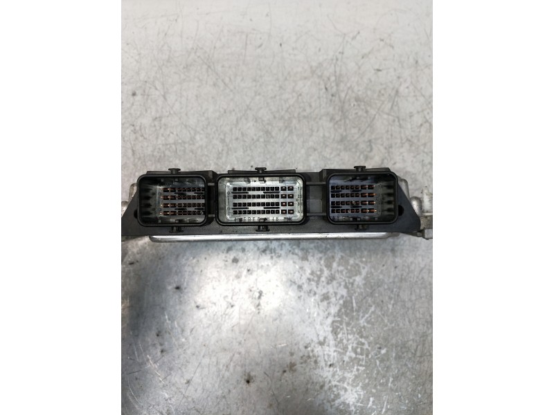 Recambio de centralita motor uce para ford focus berlina (cap) ghia referencia OEM IAM 0281012486 5M5112A650LB 