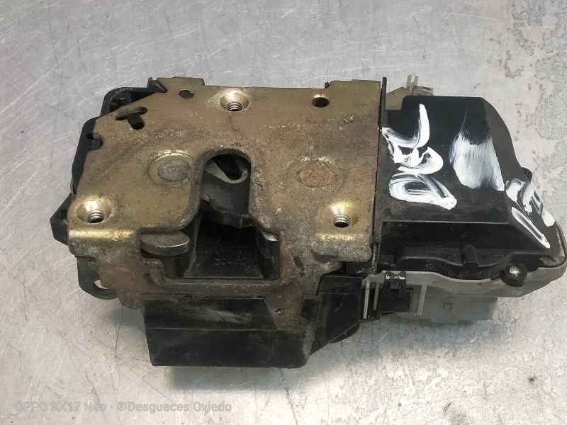 Recambio de motor cierre centralizado delantero izquierdo para citroen xsara picasso 1.6 hdi 110 exclusive referencia OEM IAM   