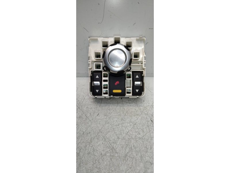 Recambio de mando multifuncion para land rover range rover sport v6 td s referencia OEM IAM AH3214B596AE  