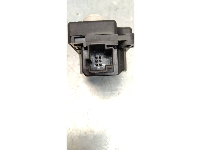 Recambio de motor apertura trampillas climatizador para land rover range rover sport v6 td s referencia OEM IAM MMF1139300681  
