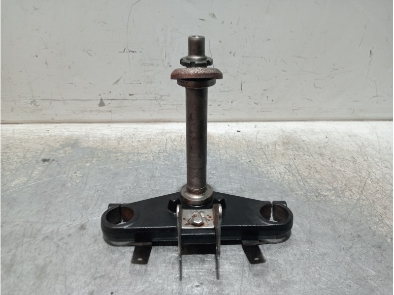 Recambio de tija para keeway superlight 125 referencia OEM IAM   INFERIOR