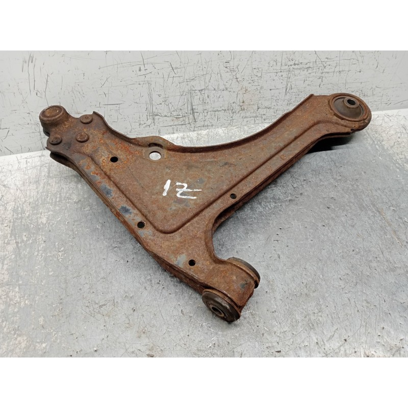 Recambio de brazo suspension inferior delantero izquierdo para opel vectra a cd diamant referencia OEM IAM   
