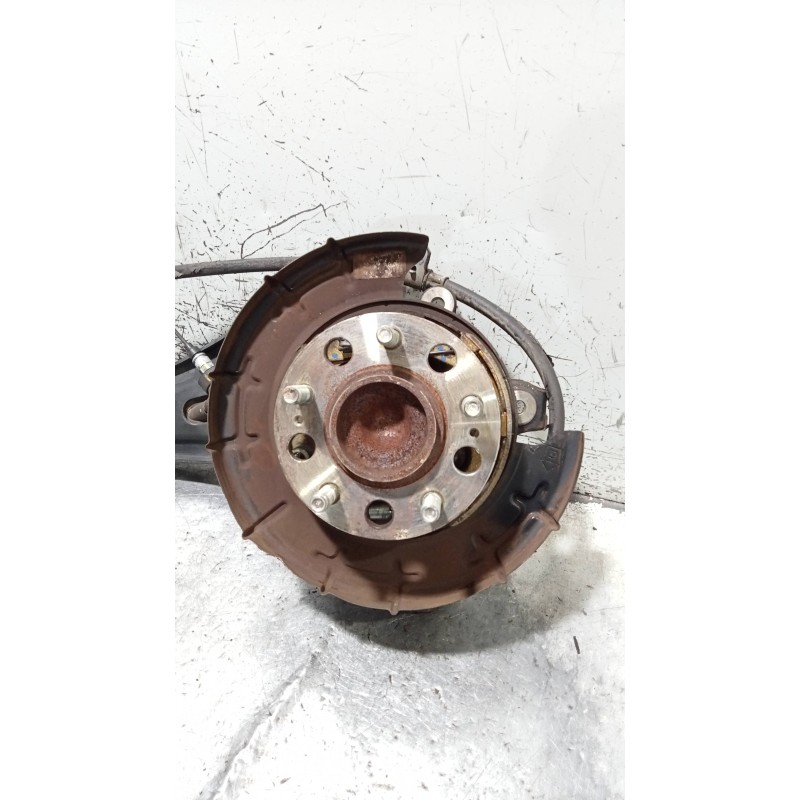 Recambio de mangueta trasera izquierda para kia sportage drive 4x2 referencia OEM IAM   