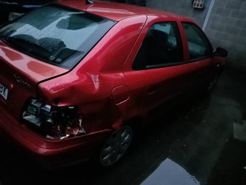 citroen xsara berlina del año 2002