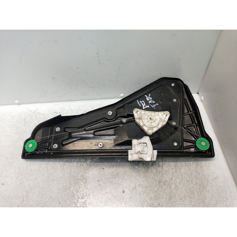 Recambio de elevalunas trasero derecho para land rover range rover sport v6 td s referencia OEM IAM AH2227000AA  