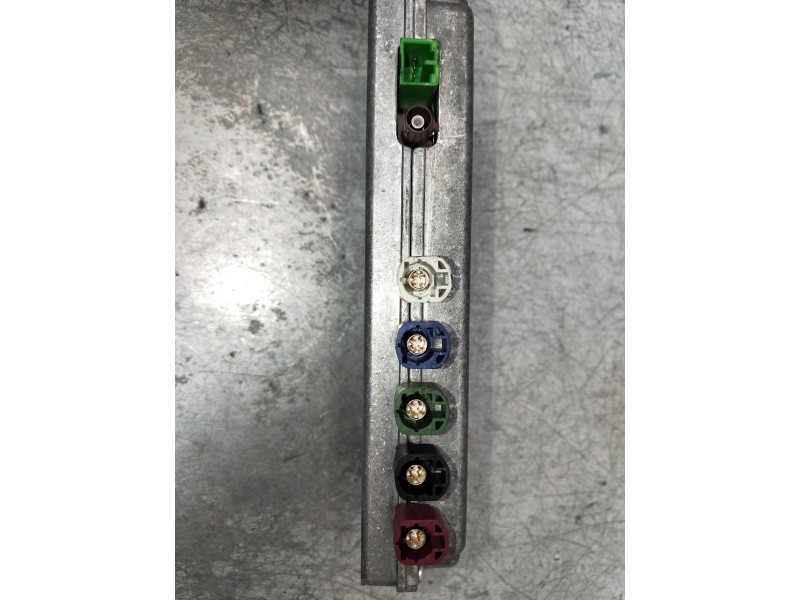 Recambio de modulo electronico para land rover range rover sport v6 td s referencia OEM IAM AH4214F026AJ  