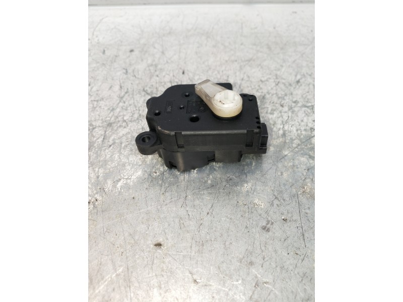 Recambio de motor apertura trampillas climatizador para land rover range rover sport v6 td s referencia OEM IAM MF1139300681  