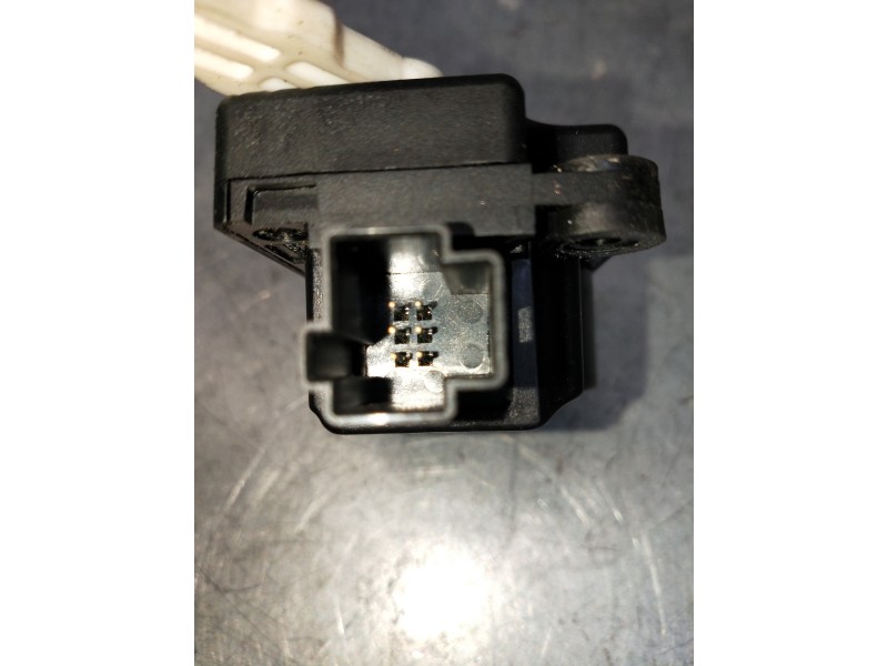 Recambio de motor apertura trampillas climatizador para land rover range rover sport v6 td s referencia OEM IAM MF1139300681  