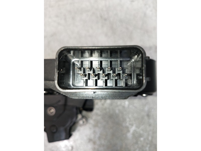 Recambio de motor cierre centralizado delantero derecho para land rover range rover sport v6 td s referencia OEM IAM 6W8A21812GD