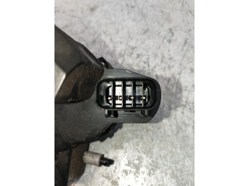 Recambio de motor cierre centralizado delantero izquierdo para land rover range rover sport v6 td s referencia OEM IAM 6W8A21813