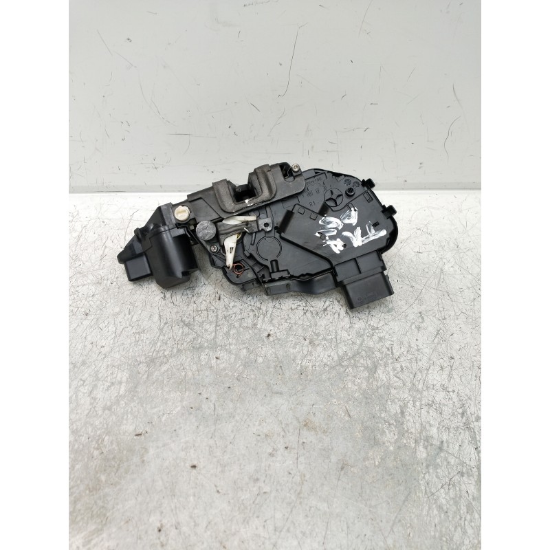 Recambio de motor cierre centralizado trasero derecho para land rover range rover sport v6 td s referencia OEM IAM 8X2A26412AC  