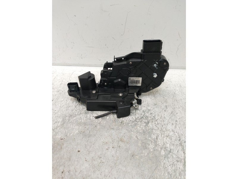 Recambio de motor cierre centralizado trasero derecho para land rover range rover sport v6 td s referencia OEM IAM 8X2A26412AC  