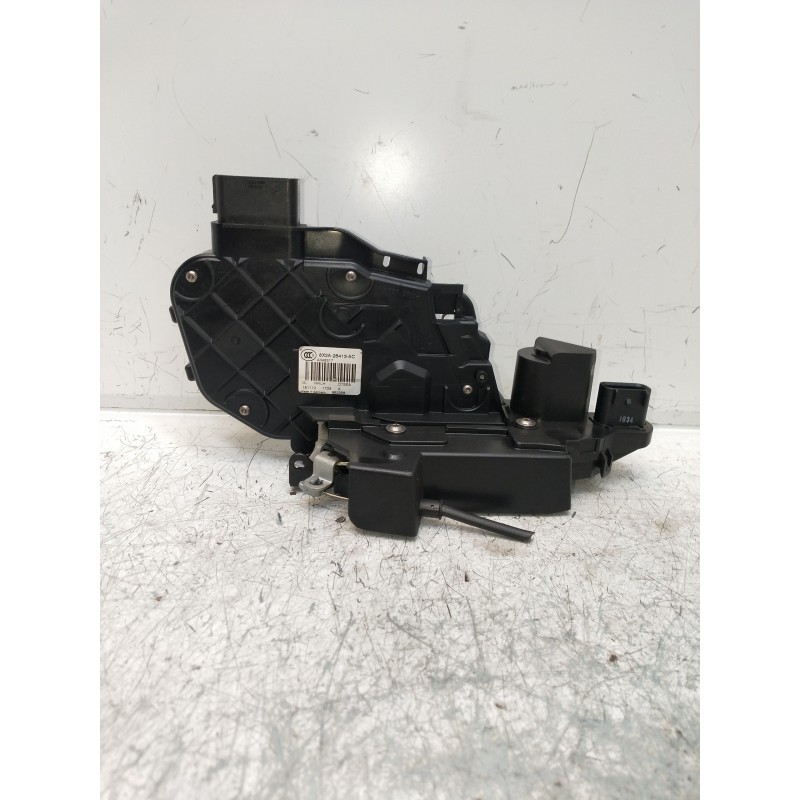 Recambio de motor cierre centralizado trasero izquierdo para land rover range rover sport v6 td s referencia OEM IAM 8X2A26413AC