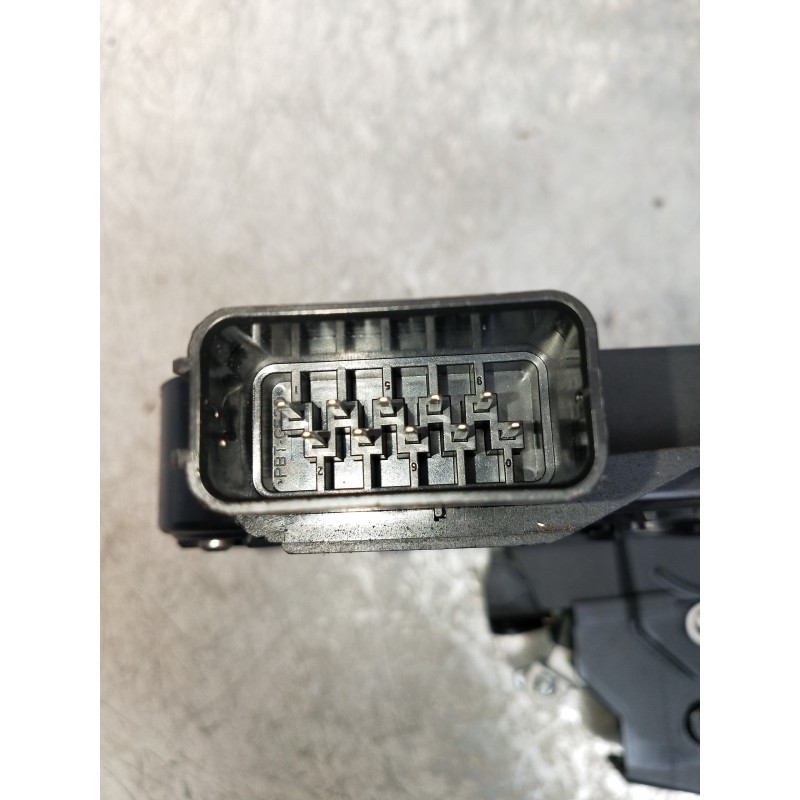 Recambio de motor cierre centralizado trasero izquierdo para land rover range rover sport v6 td s referencia OEM IAM 8X2A26413AC