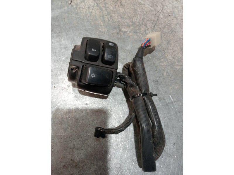 Recambio de piña luces izquierda para keeway superlight 125 referencia OEM IAM   