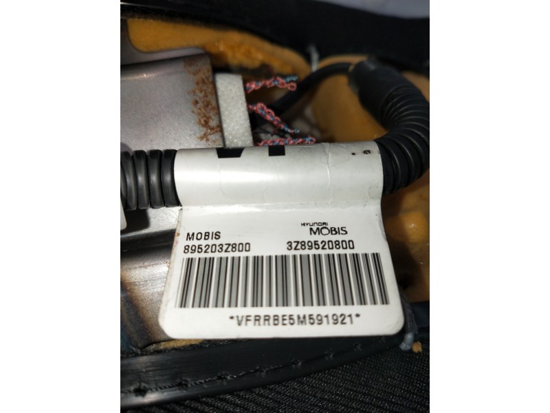 Recambio de airbag lateral delantero derecho para hyundai i40 style blue referencia OEM IAM 895203Z800  