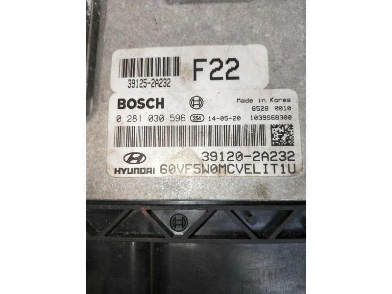 Recambio de centralita motor uce para hyundai i40 style blue referencia OEM IAM 0281030596 391202A232 