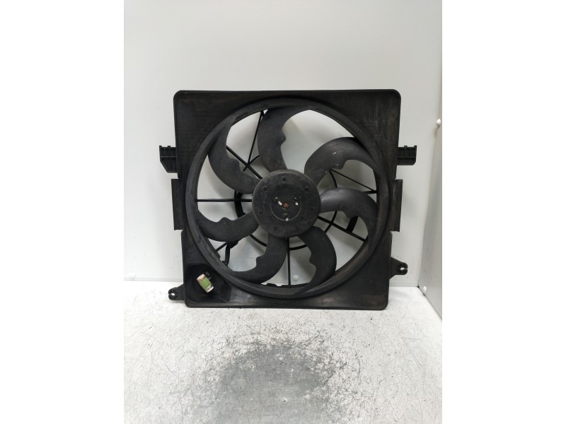 Recambio de electroventilador para hyundai i40 style blue referencia OEM IAM   