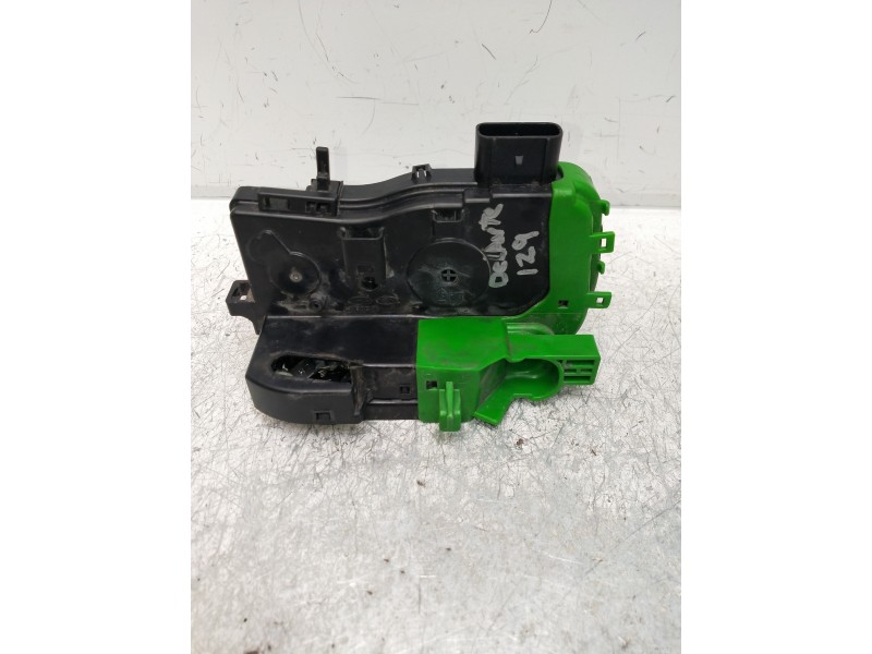 Recambio de motor cierre centralizado delantero izquierdo para hyundai i40 style blue referencia OEM IAM   4P