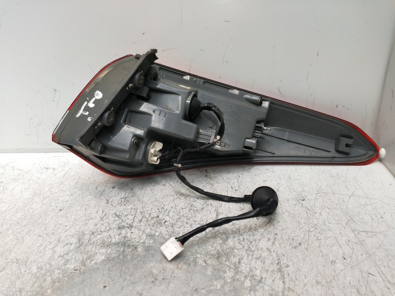 Recambio de piloto trasero izquierdo para hyundai i40 style blue referencia OEM IAM   
