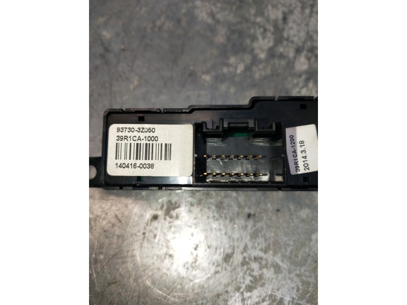 Recambio de mando multifuncion para hyundai i40 style blue referencia OEM IAM 937303Z050 39R1CA1000 