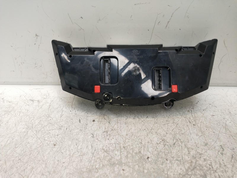 Recambio de mando calefaccion / aire acondicionado para hyundai i40 style blue referencia OEM IAM 972503ZDD0  