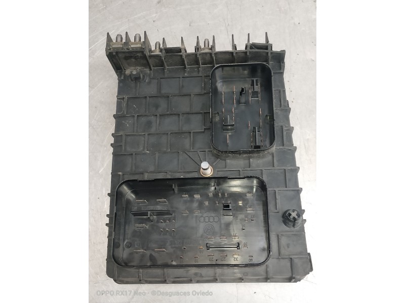 Recambio de caja reles / fusibles para audi s3 (8p) 2.0 tfsi referencia OEM IAM 3E2211073383  