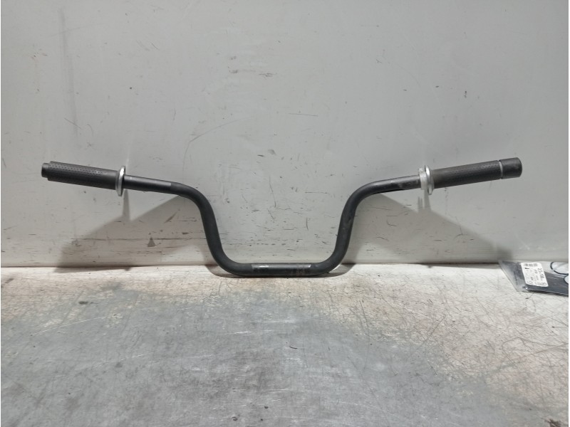 Recambio de manillar para keeway superlight 125 referencia OEM IAM   