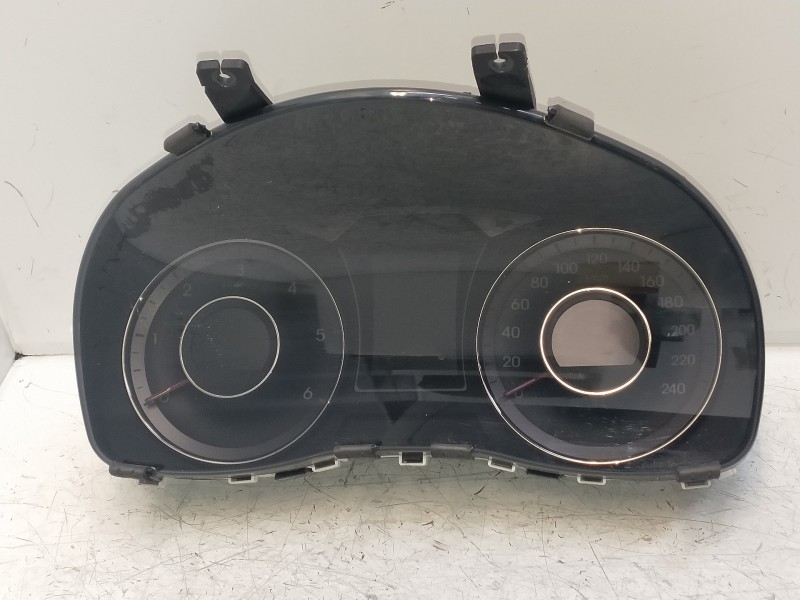 Recambio de cuadro instrumentos para hyundai i40 style blue referencia OEM IAM 940013Z046  