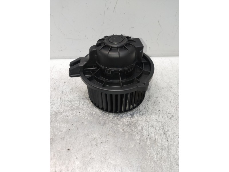 Recambio de motor calefaccion para hyundai i40 style blue referencia OEM IAM B308830510  
