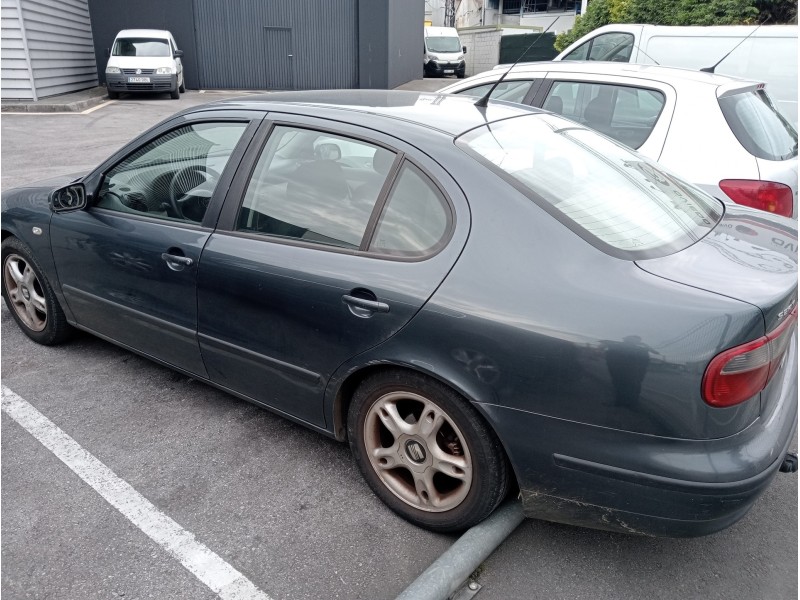 seat toledo (1m2) del año 2002