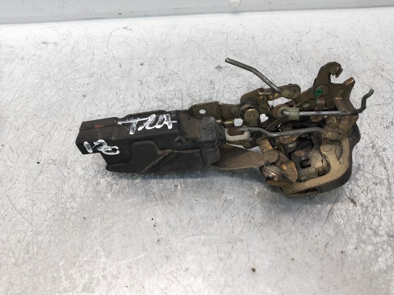 Recambio de motor cierre centralizado delantero izquierdo para opel vectra a cd diamant referencia OEM IAM   