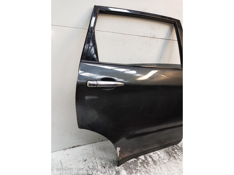 Recambio de puerta trasera derecha para subaru tribeca b9 classic referencia OEM IAM   5P