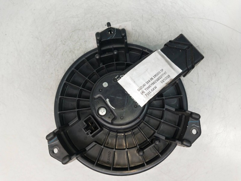Recambio de motor calefaccion para suzuki sx4 rw (ey) glx referencia OEM IAM 7415062JA0000  