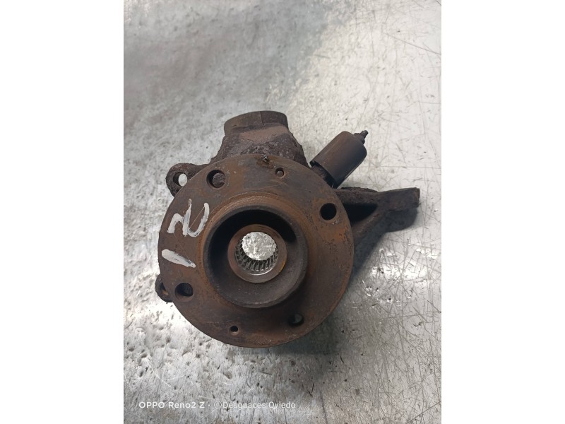 Recambio de mangueta delantera izquierda para citroen xsara picasso 1.6 hdi 110 exclusive referencia OEM IAM   