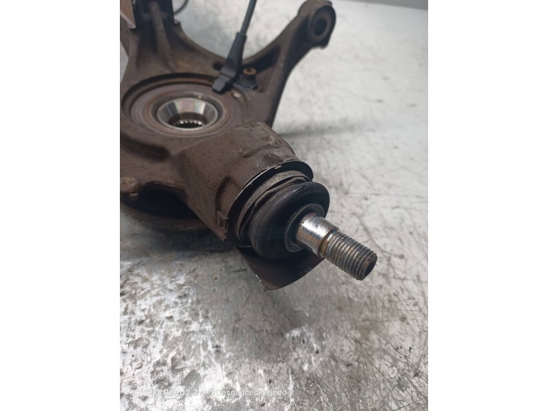 Recambio de mangueta delantera derecha para peugeot 307 (s1) xn referencia OEM IAM   