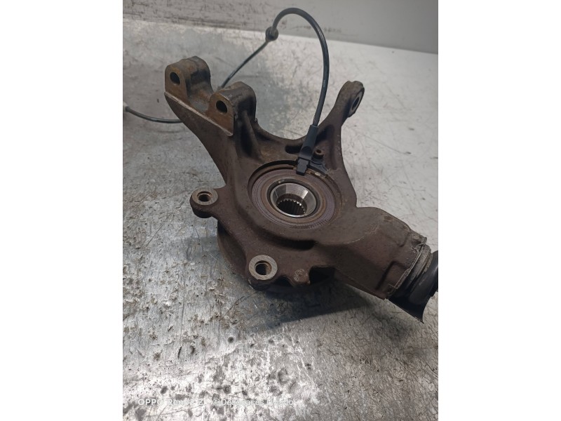 Recambio de mangueta delantera derecha para peugeot 307 (s1) xn referencia OEM IAM   