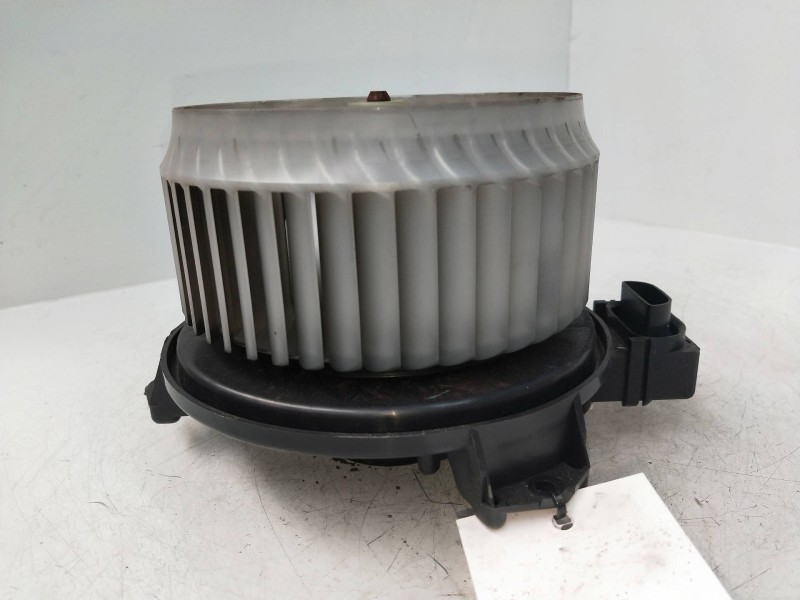 Recambio de motor calefaccion para suzuki sx4 rw (ey) glx referencia OEM IAM 7415062JA0000  