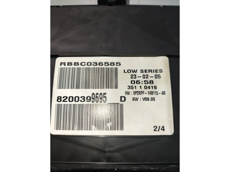 Recambio de cuadro instrumentos para renault megane ii berlina 5p authentique referencia OEM IAM 8200399695  