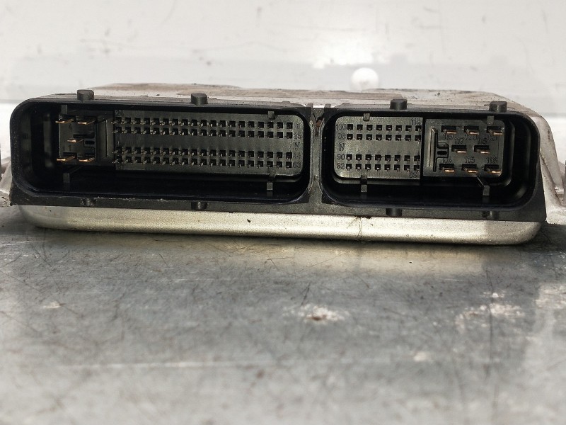 Recambio de centralita motor uce para volkswagen polo (9n3) advance referencia OEM IAM 0281012194 045906019BP 