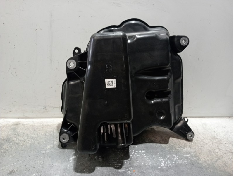 Recambio de deposito combustible para audi a6 berlina (4a2) 40 tdi design referencia OEM IAM 4K0131878J  ADBLU