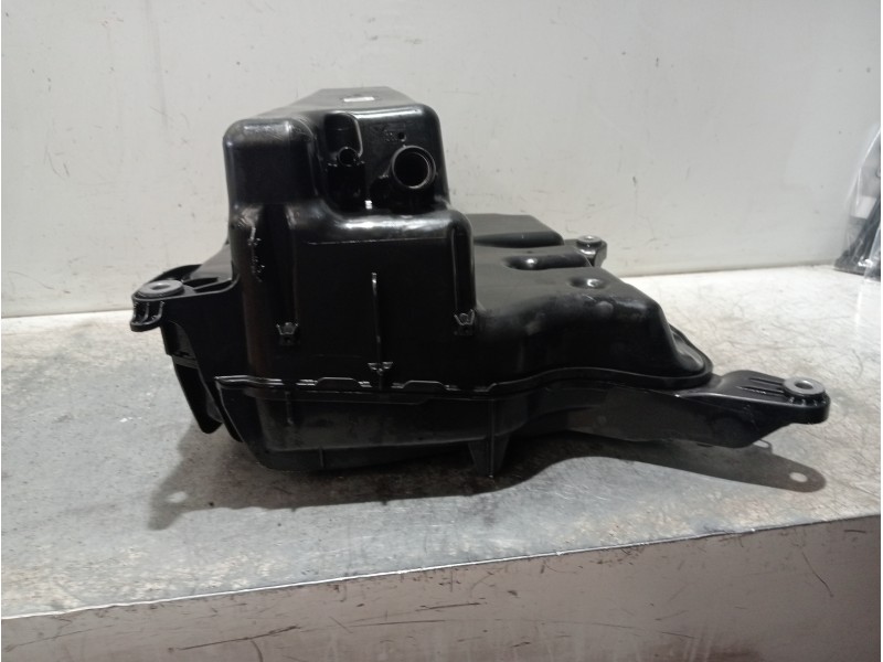 Recambio de deposito combustible para audi a6 berlina (4a2) 40 tdi design referencia OEM IAM 4K0131878J  ADBLU