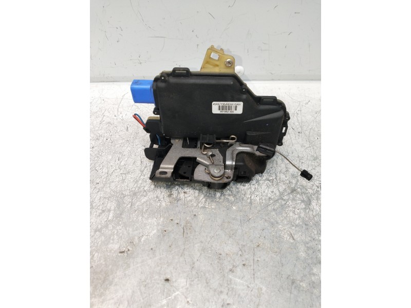 Recambio de motor cierre centralizado trasero izquierdo para volkswagen polo (9n3) advance referencia OEM IAM 3B4839015AN  5P
