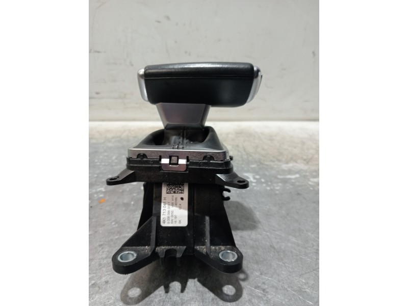 Recambio de palanca cambio para audi a6 berlina (4a2) 40 tdi design referencia OEM IAM 4K1713041H  