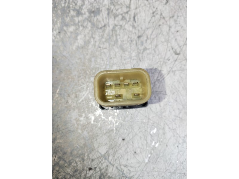 Recambio de mando elevalunas delantero derecho para ford focus berlina (cap) ambiente (d) referencia OEM IAM   5P