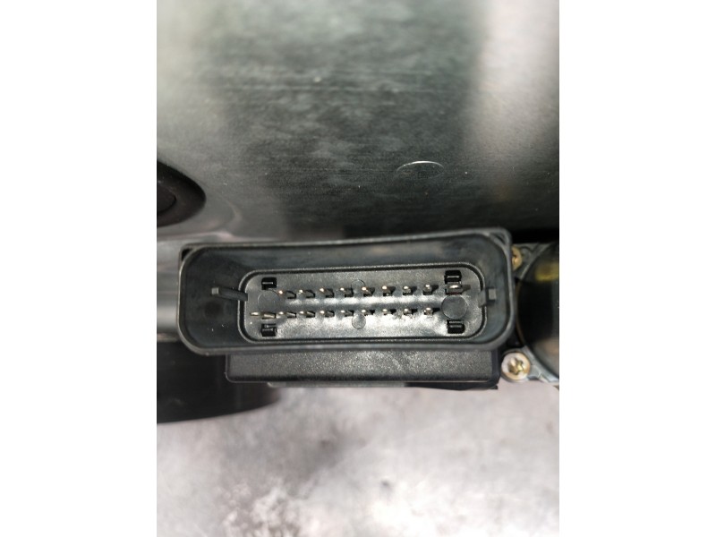 Recambio de elevalunas trasero izquierdo para volkswagen passat variant (3b5) comfortline referencia OEM IAM 3B9839751CD  5P