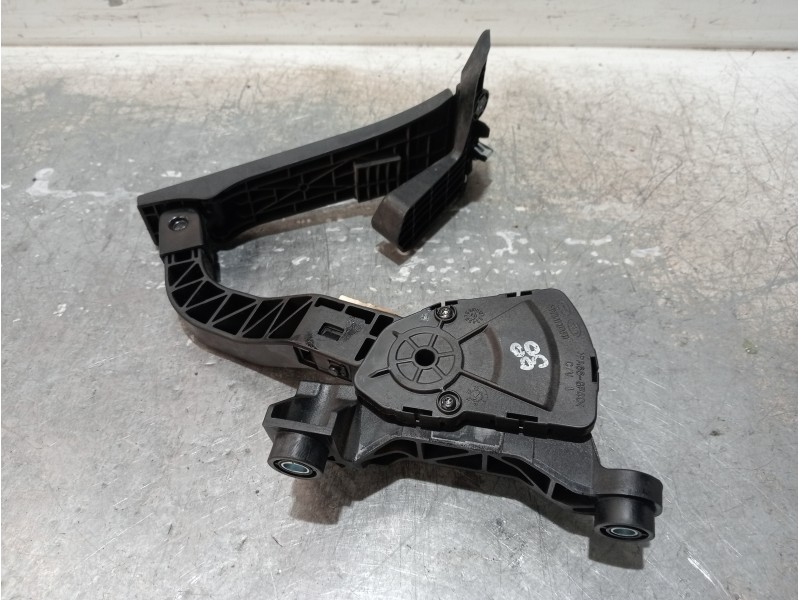 Recambio de potenciometro pedal para hyundai i40 style blue referencia OEM IAM 327263Z000  